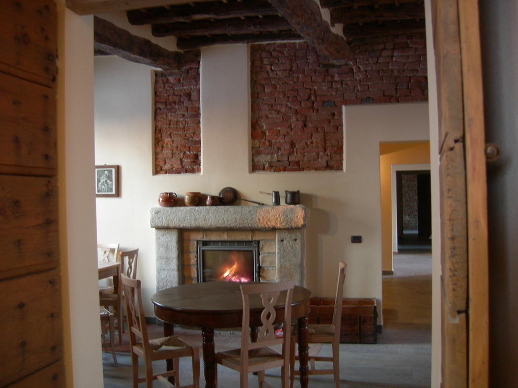 Agriturismo Cascina Pezzolo Lodi Exterior foto